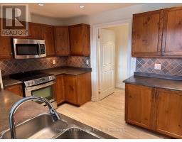 Kitchen - 601 110 Steamship Bay Road, Gravenhurst, ON P1P1Z9 Photo 2