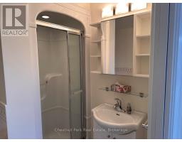 Bedroom - 601 110 Steamship Bay Road, Gravenhurst, ON P1P1Z9 Photo 5