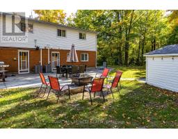 Bedroom 3 - 910 Concession Rd 17 W, Penetanguishene, ON L9M1R3 Photo 5