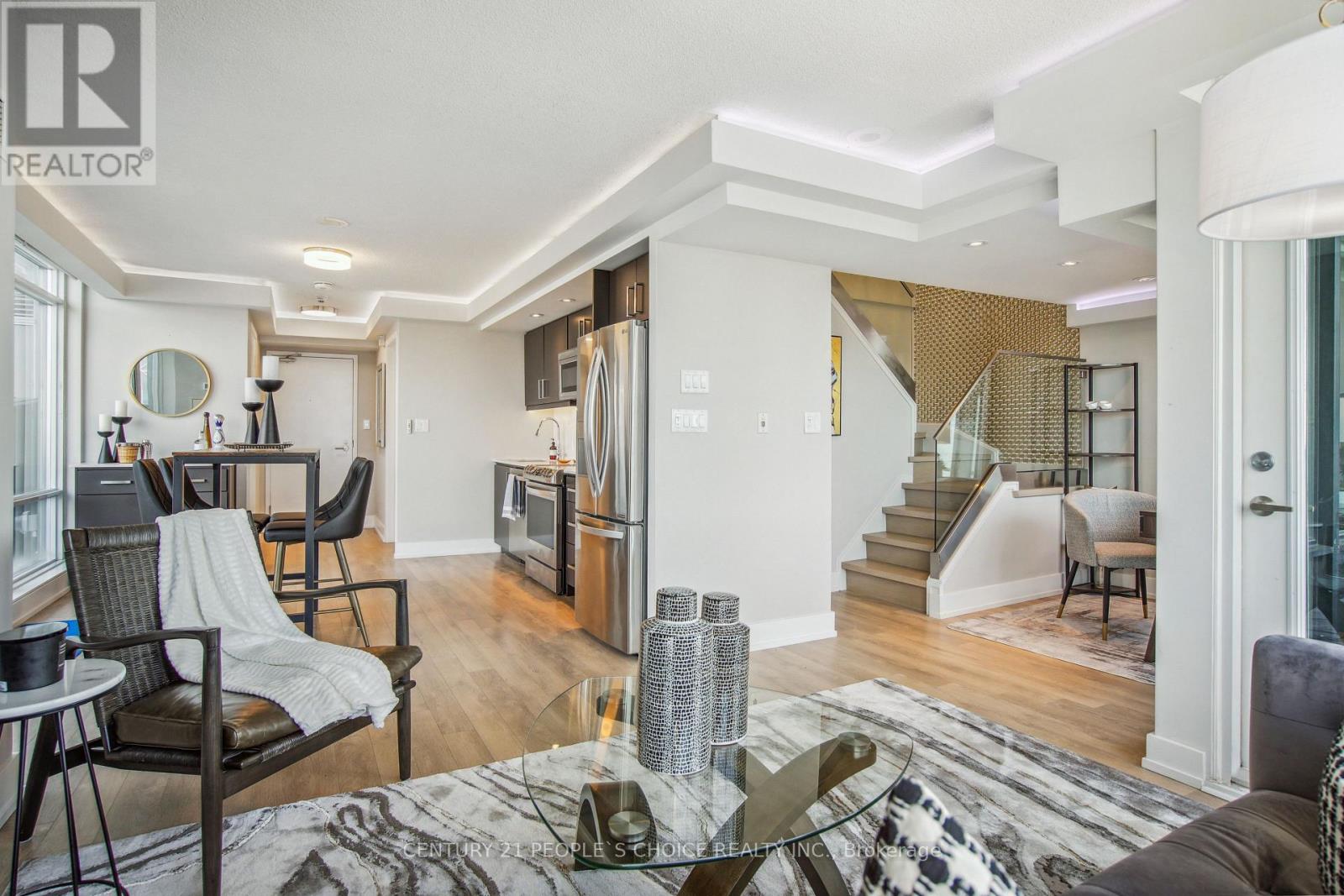 Ph 5201 25 Telegram Mews