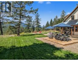 Primary Bedroom - 3941 Houlgrave Road, Invermere, BC V0A1K5 Photo 5