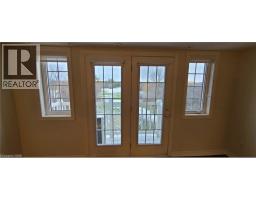 Den - 520 Silken Lauamnn Drive, Newmarket, ON L3X2S7 Photo 4