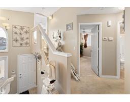 Family room - 300 Foxtail Wy, Sherwood Park, AB T8A3H6 Photo 4