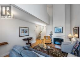 Bedroom - 1769 Bay St, Victoria, BC V8R2B9 Photo 2