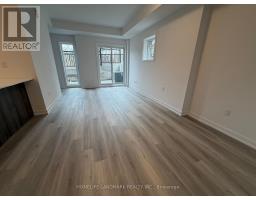 217 3 Bancroft Lane, Richmond Hill, ON L4E1M1 Photo 4