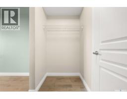 Living room - 103 5303 Universal Crescent, Regina, SK S4W0L1 Photo 3