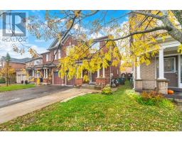 Kitchen - 15 Vermont Road, Brampton, ON L7A3G3 Photo 4
