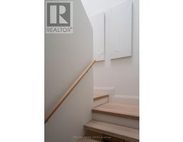 110 B Palmerston Avenue, Image 2