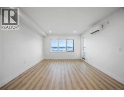 Living room - 505 45 Haliburton St, Nanaimo, BC V9R4V6 Photo 3