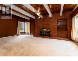 Dining room - 4611 Mcconnell Avenue, Terrace, BC V8G2G6 Photo 3