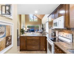 Bedroom - 261 1130 Resort Dr, Parksville, BC V9P2E3 Photo 2