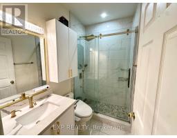 116 23 Lorraine Drive, Image 2