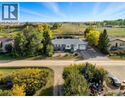 Living room - 104 108 Lakeview Avenue, Manitou Beach, SK S0K4T1 Photo 3