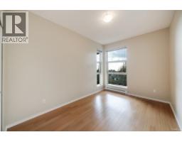 505 9339 University Crescent, Burnaby, BC V5A4Y1 Photo 2