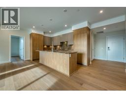 Foyer - 9652 Benchland Drive Unit 205, Lake Country, BC V4V0C4 Photo 5