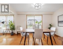 Kitchen - 105 Crestwood Road, Vaughan, ON L4J1A7 Photo 5