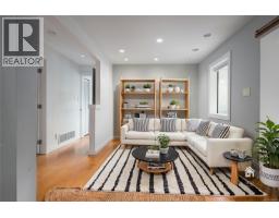 Bedroom - 7850 Shangri La Rd, Lantzville, BC V0R2H0 Photo 3