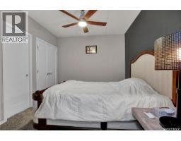 Bedroom - 708 550 4th Avenue N, Saskatoon, SK S7K2M7 Photo 3