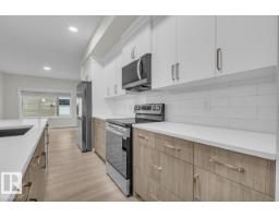 Primary Bedroom - 1081 Berg Pl, Leduc, AB T9E1M4 Photo 2