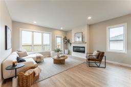 Kitchen - 20 Gleneagles Street, Niverville, MB R0A0A1 Photo 4