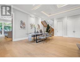 18 Aneta Circle, Image 2