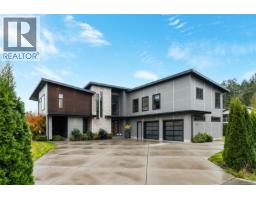 Bathroom - 1857 Mcmicken Rd, North Saanich, BC V8L5S5 Photo 5