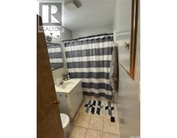 Bedroom - 1019 8th Street, Rosthern, SK S0K3R0 Photo 5