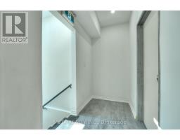 35 Duncombe Boulevard, Image 3