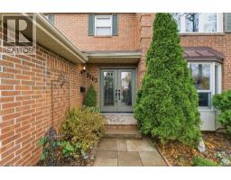 3pc Bathroom - 2163 Winding Way, Burlington, ON L7M2Y2 Photo 3