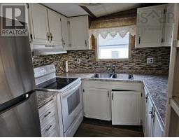 186 Hartz Point Road, Image 2