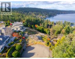 1929 Highland Rd, Nanoose Bay, BC V9P9H6 Photo 2