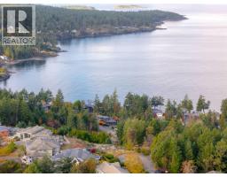 1929 Highland Rd, Nanoose Bay, BC V9P9H6 Photo 4