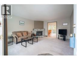 Living room - 7 1090 Marchmont Rd, Duncan, BC V9L2M9 Photo 3