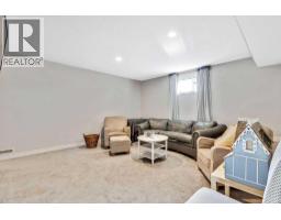 Dining room - 30 Drake Landing Road, Okotoks, AB T1S2M2 Photo 3