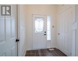 Kitchen - 38 Taft Place, Clarington, ON L1C5M6 Photo 3