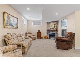 Kitchen - 50 Willow Wood Ln, Stony Plain, AB T7Z0E3 Photo 3