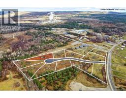 23 8 Finn Crescent, Nackawic, NB E6G1W1 Photo 5