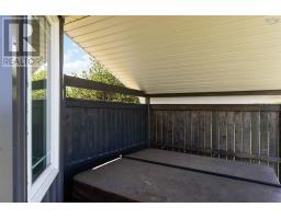 Living room - 8779 Highway 101, Brighton, NS B0V1A0 Photo 2