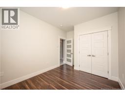 4pc Bathroom - 51 Auberry Street, Moncton, NB E1G5V1 Photo 2