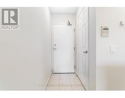 1501 30 Harrison Garden Boulevard, Image 2