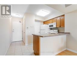 1501 30 Harrison Garden Boulevard, Image 3