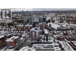 185 King Street N, Waterloo, ON N2J0E1 Photo 4