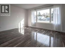 Bedroom - 8126 95 St, Peace River, AB T8S1E9 Photo 3