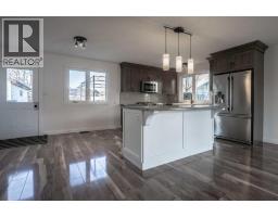 Bedroom - 8126 95 St, Peace River, AB T8S1E9 Photo 4