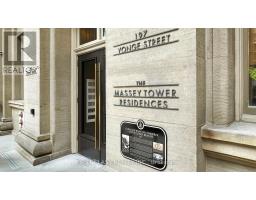 5702 197 Yonge Street, Image 3