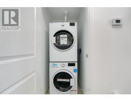 27 1972 Victoria Park Avenue, Image 2