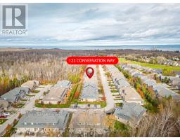 Dining room - 122 Conservation Way, Collingwood, ON L9Y0G9 Photo 3