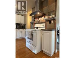 Dining room - 325 Manitoba Street, Melville, SK S0A2P0 Photo 4