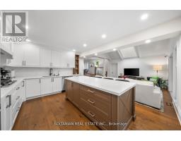 32 Beechwood Avenue, Image 3