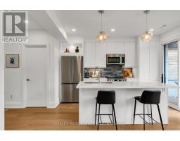 108 Moberly Avenue, Toronto, ON M4C4B1 Photo 4